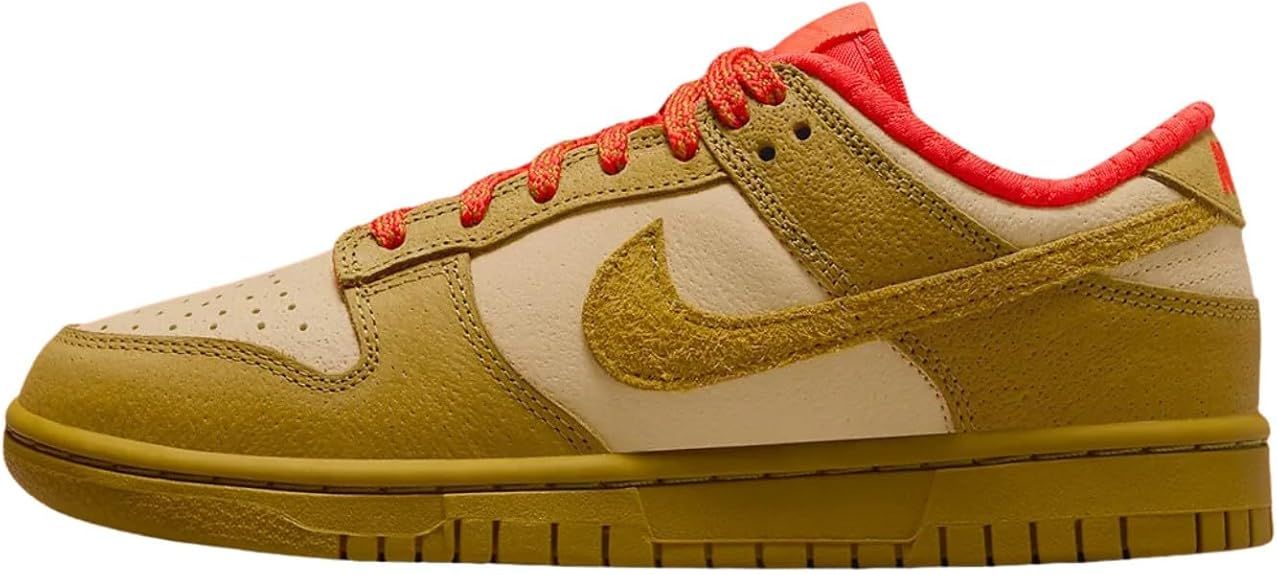 Nike Women's Dunk Low Sneaker