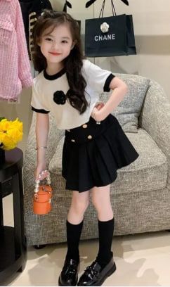 LOBER ชุดแฟชั่นเด็กผู้หญิง ชุดสูทสไตล์ชาแนลของสาวๆ ชุดสูทเด็กหญิง ชุดเด็กหญิง2-8ปี เสื้อเด็กหญิง + กระโปรงจีบ เสื้อผ้าเด็กผู้หญิง