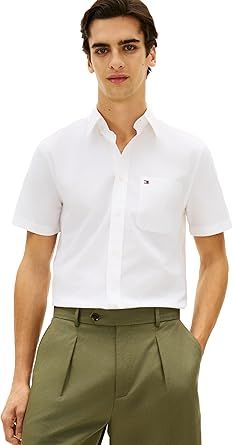 Tommy Hilfiger Men's Short Sleeve Oxford Shirts in Regular Fit, Men's Button Down Shirts
