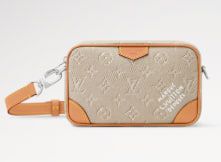 Trocadéro Wearable Wallet