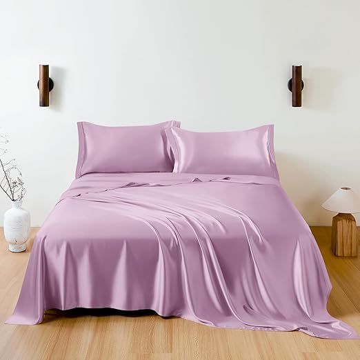 THXSILK 100% Mulberry Silk Sheet Set, 7A+ Silk Sheet Set Soft Breathable, Luxury Bedding (1 Flat Sheet, 1 Fitted Sheet, 2 Pillow Shams) Full, Light Purple
